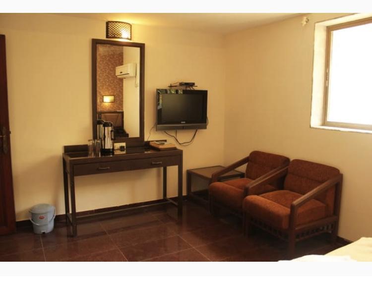 مومباي Hotel Ganesh Palace المظهر الخارجي الصورة